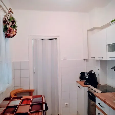 Pecs Central Lägenhet