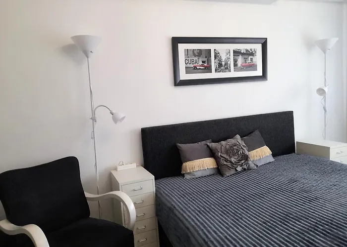 아파트 Pecs Central